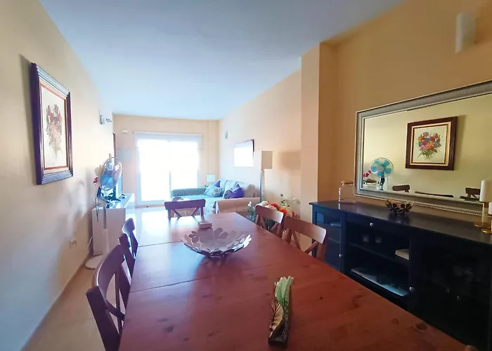 Miramar 8 Holiday home